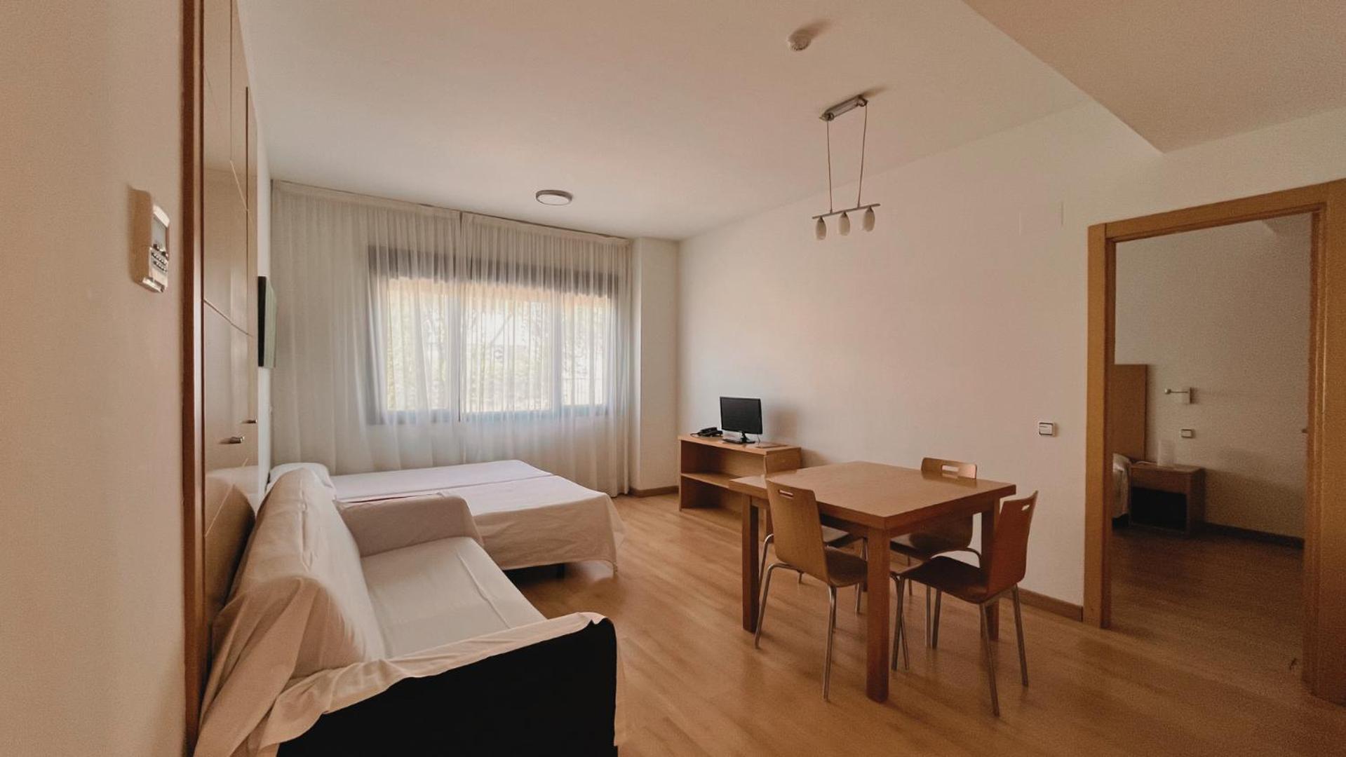 لاس روزاس دي مدريد Hotel-Apartamentos Tartesos المظهر الخارجي الصورة