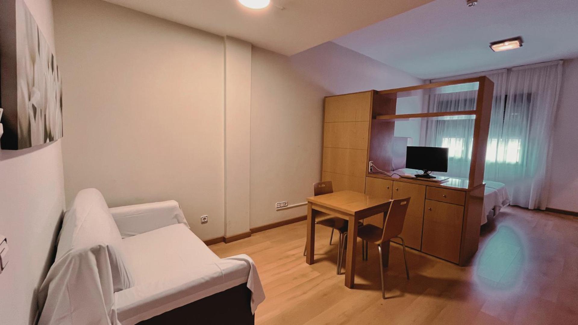 لاس روزاس دي مدريد Hotel-Apartamentos Tartesos المظهر الخارجي الصورة