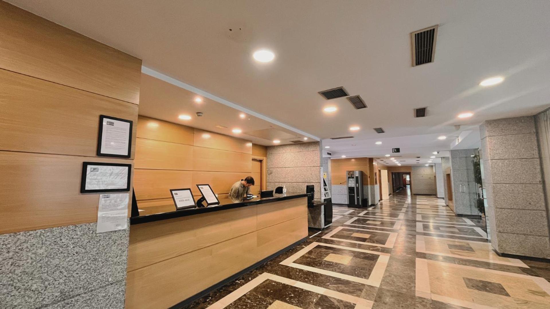لاس روزاس دي مدريد Hotel-Apartamentos Tartesos المظهر الخارجي الصورة